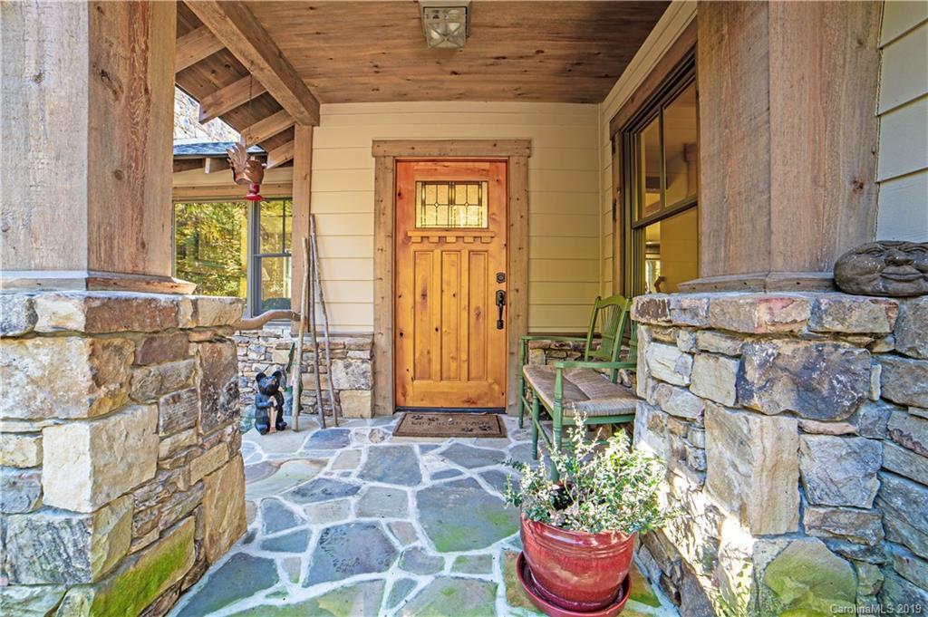 179 Ralphs Rock Ridge Rd., Hendersonville, NC 28739