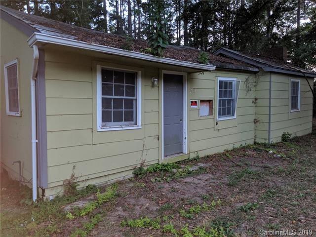 2551 Amber Crest Dr., Gastonia, NC 28052
