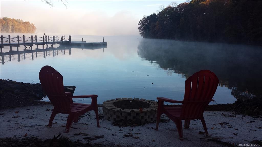 164 Lakeshore Dr., Mooresville, NC 28117