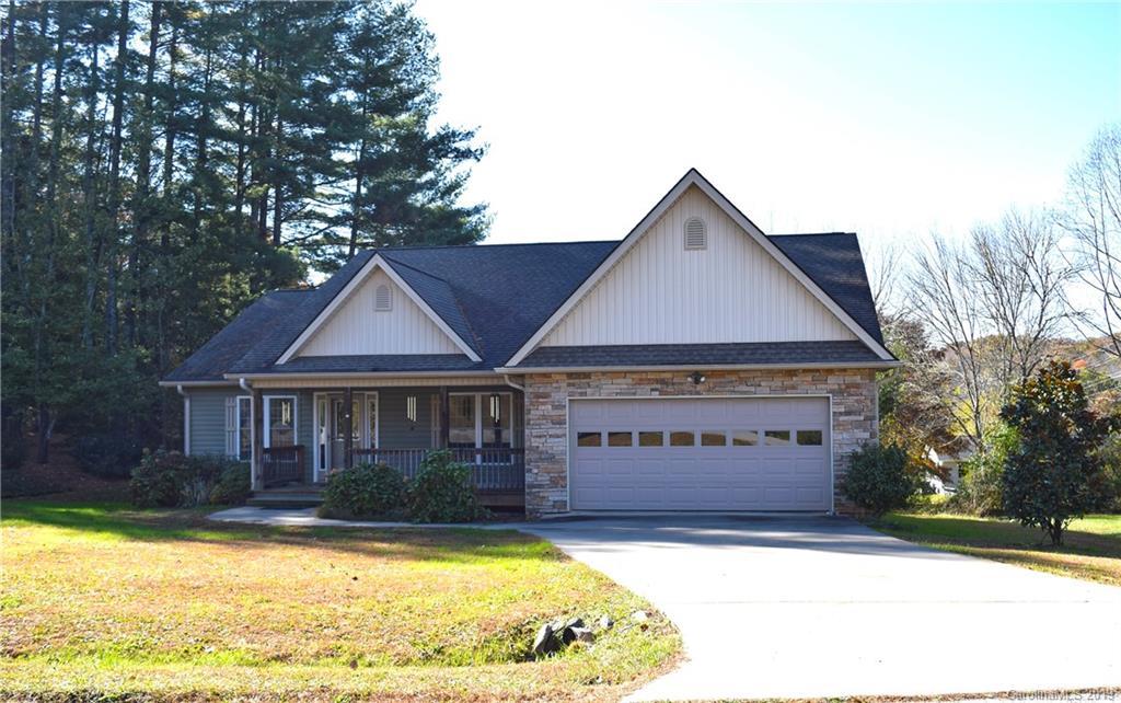 80 S Sunset Ridge Dr., Etowah, NC 28729