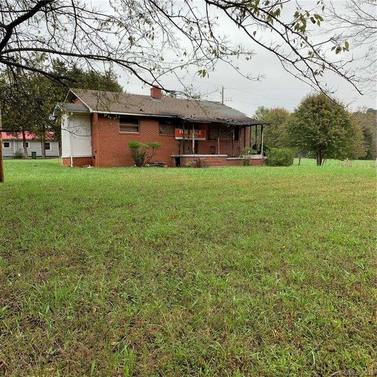 2001 Grey Rd., Davidson, NC 28036