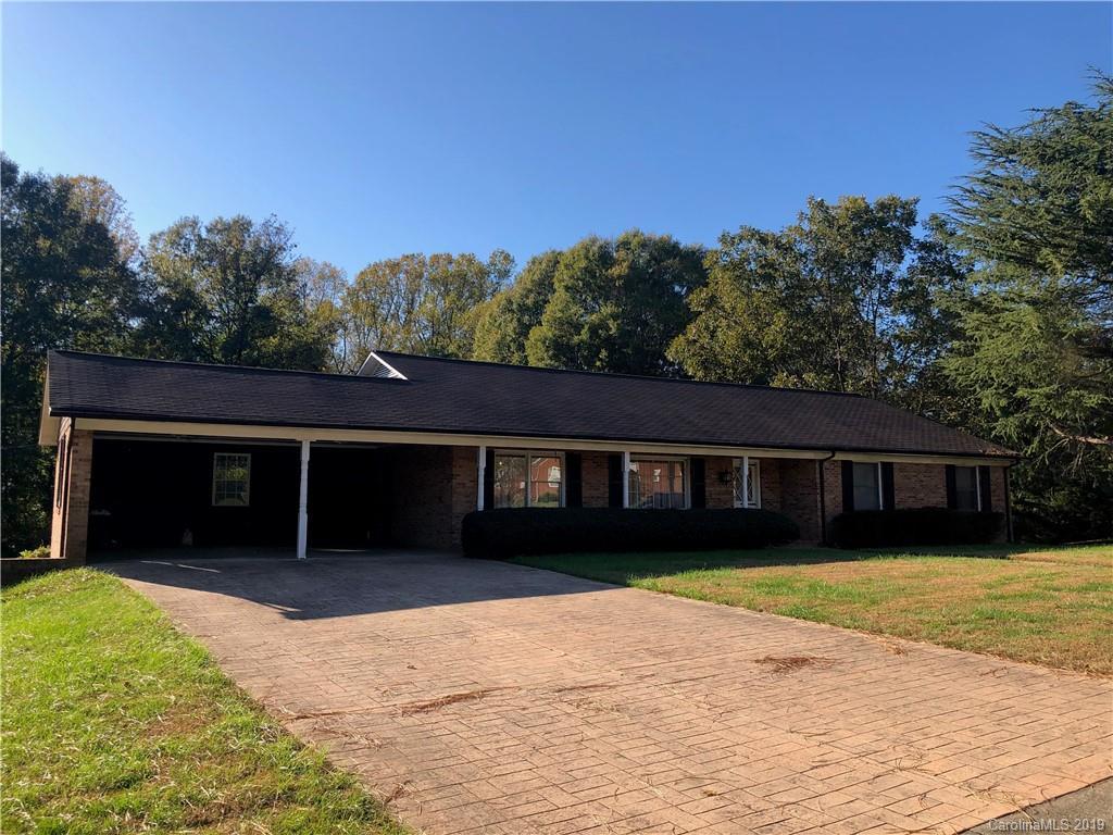 212 S East End Ave., Statesville, NC 28677