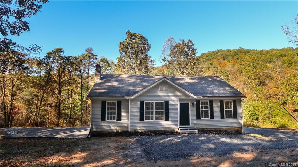 429 Island Creek Rd., Lake Lure, NC 28746