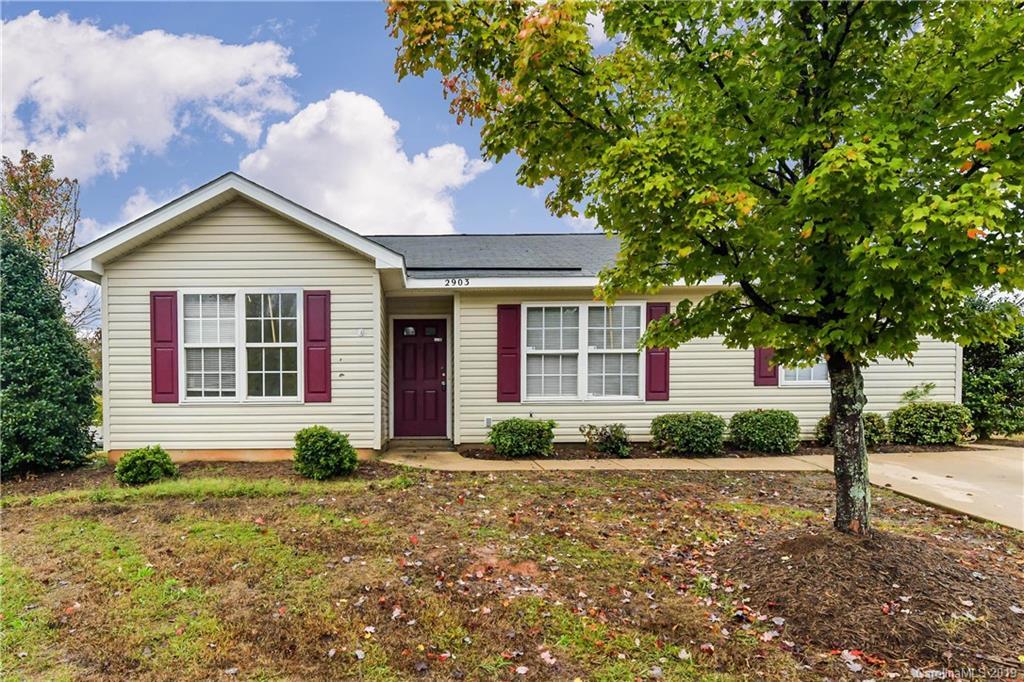 2903 Fairglen Rd., Charlotte, NC 28269