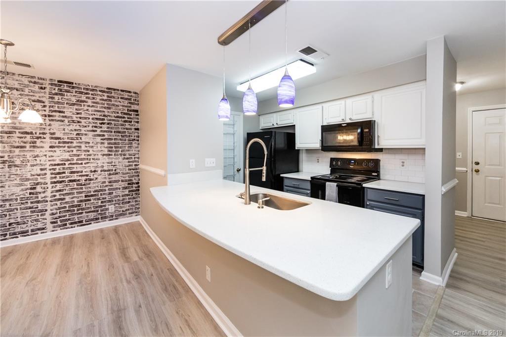 18801 Nautical Dr. #202, Cornelius, NC 28031