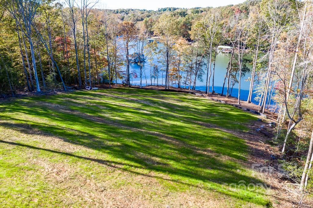 9359 Azalea Rd. #2, Sherrills Ford, NC 28673
