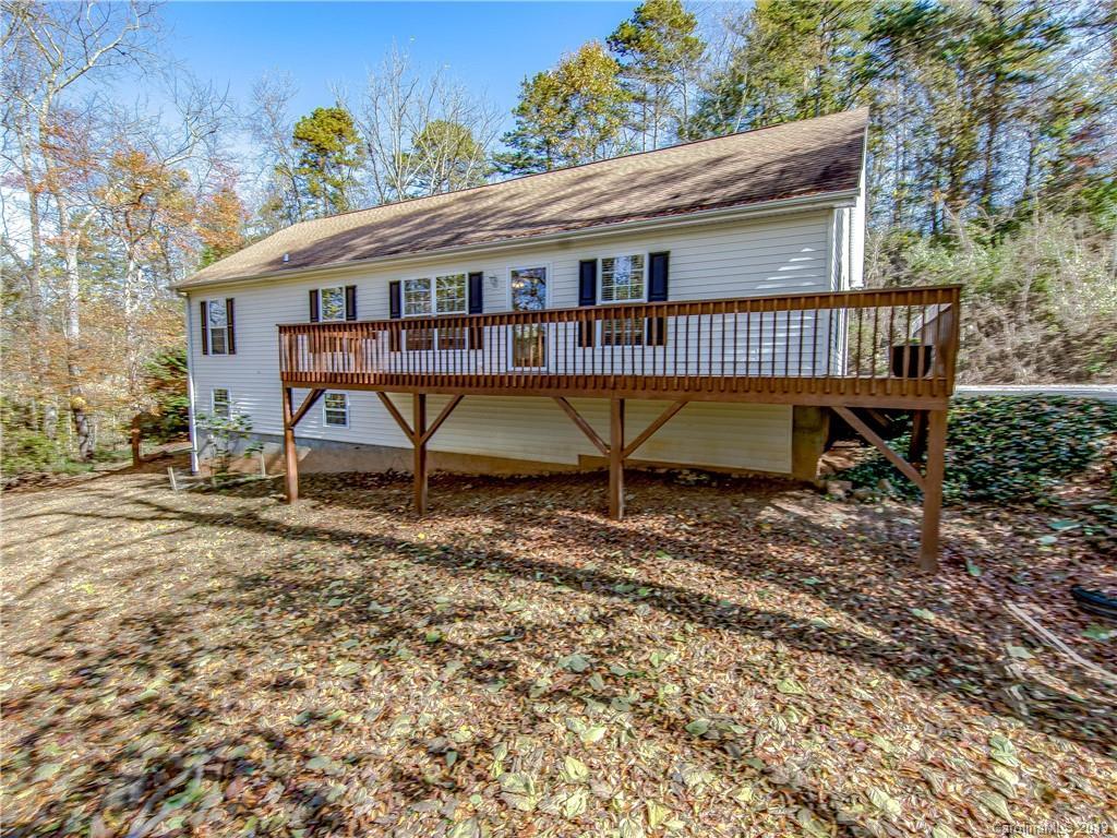 21 Brownstone Dr., Asheville, NC 28806