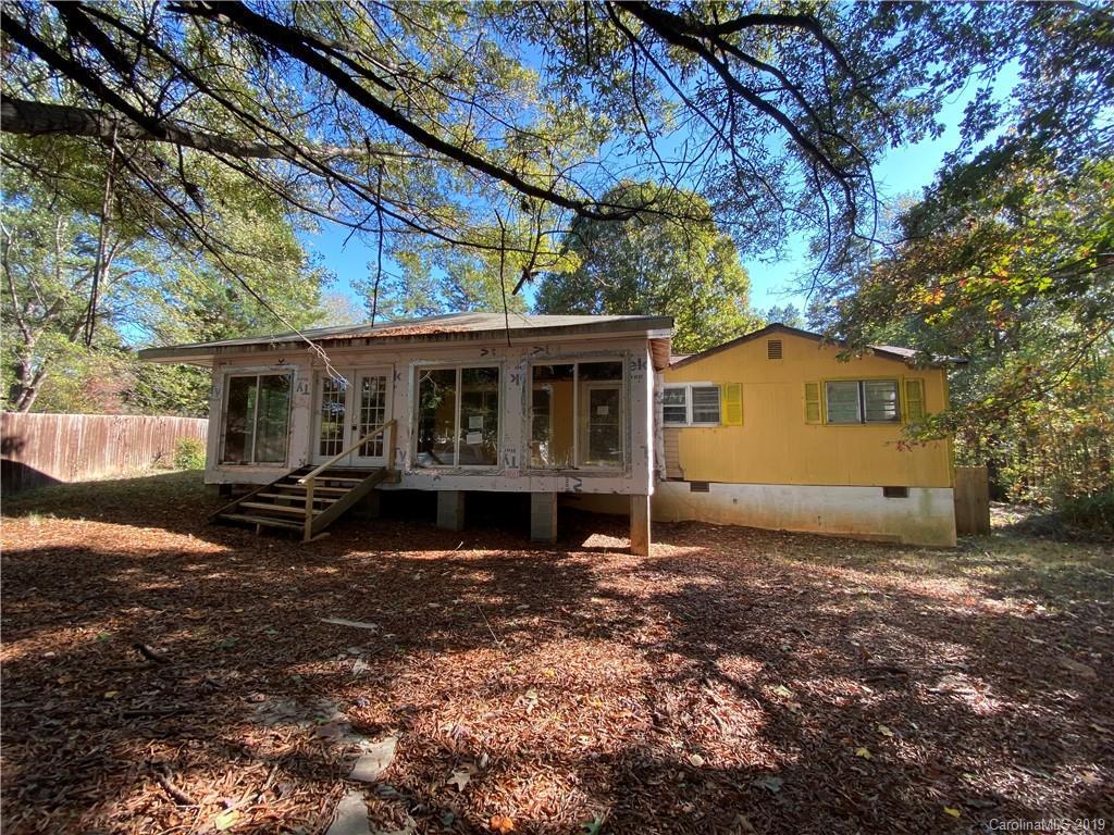 114 Teross Ln., Troutman, NC 28166