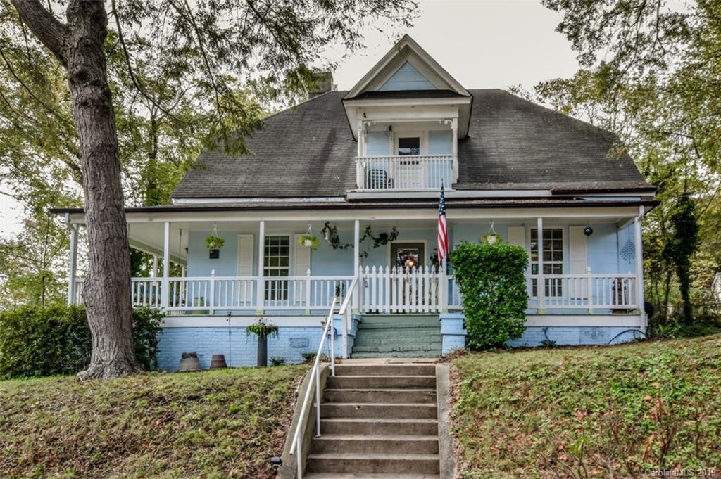 215 Armfield St., Statesville, NC 28677