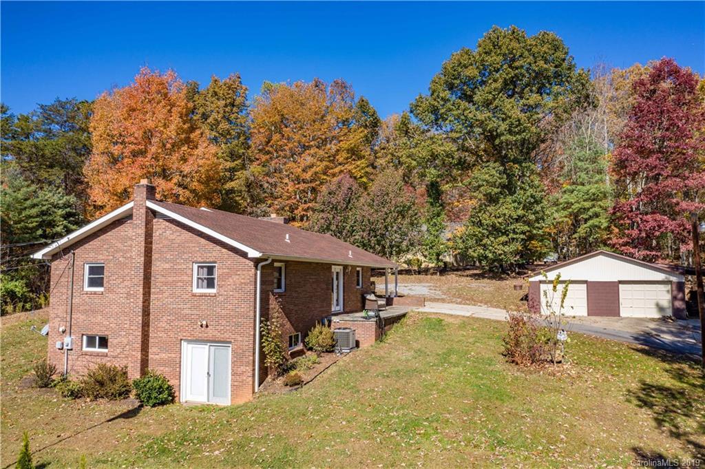 43 Corvette Dr., Candler, NC 28715