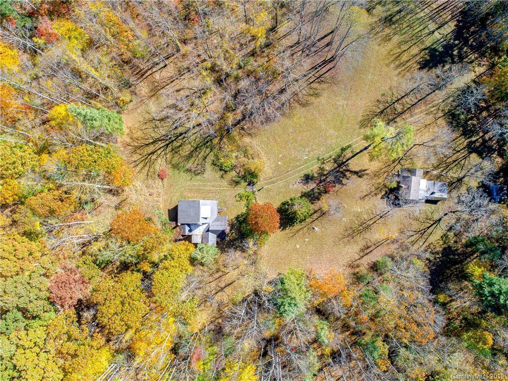 380 Bull Creek Rd., Asheville, NC 28805