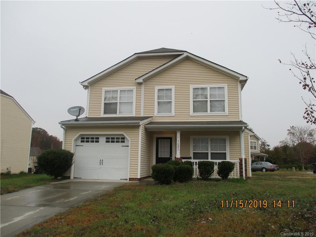 1623 Long Paw Ln., Charlotte, NC 28214