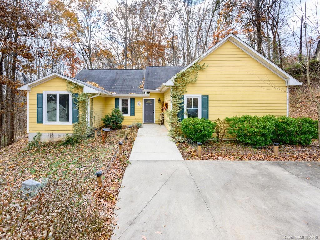 22 Nicola Dr., Candler, NC 28715