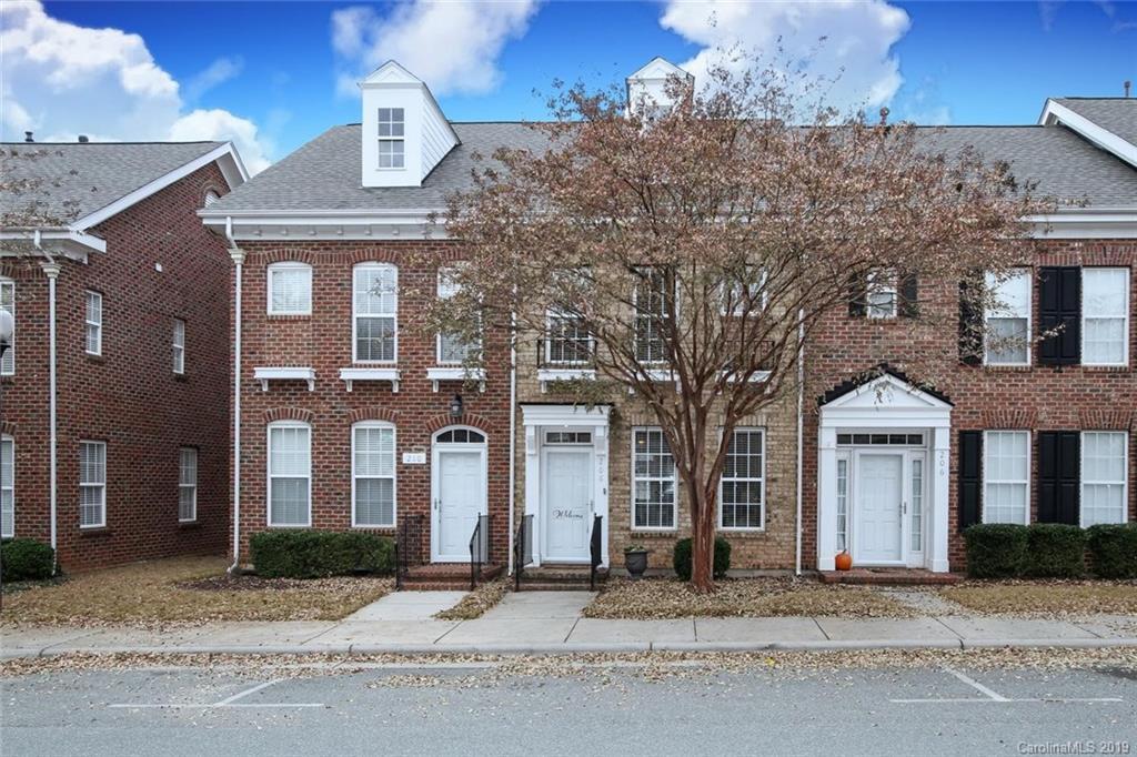 208 Welton Way, Mooresville, NC 28117