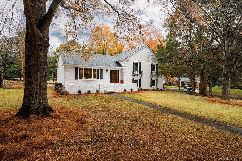 7100 Abbotswood Dr., Charlotte, NC 28226