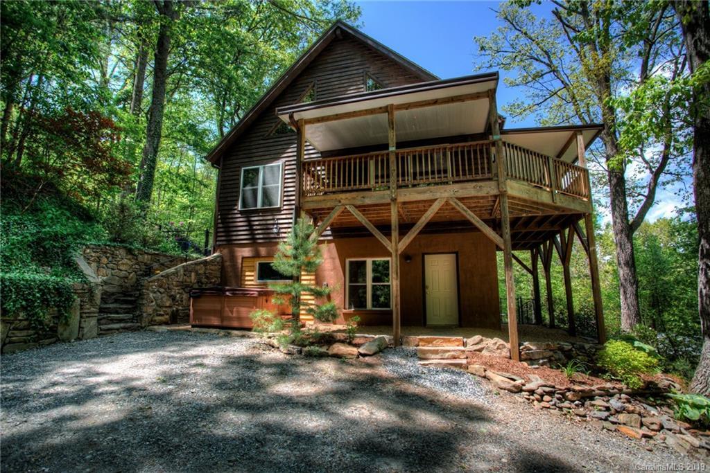 19 Mary Wendy Rd., Asheville, NC 28804