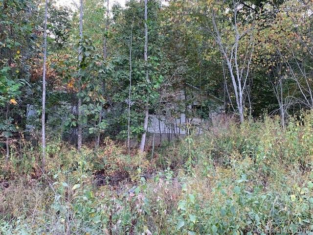 1337 Badin Lake Rd., New London, NC 28127