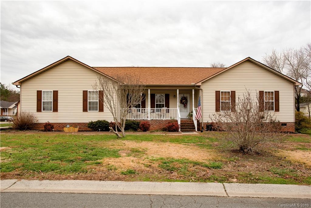 1043 Castle Rock Ct., Concord, NC 28025