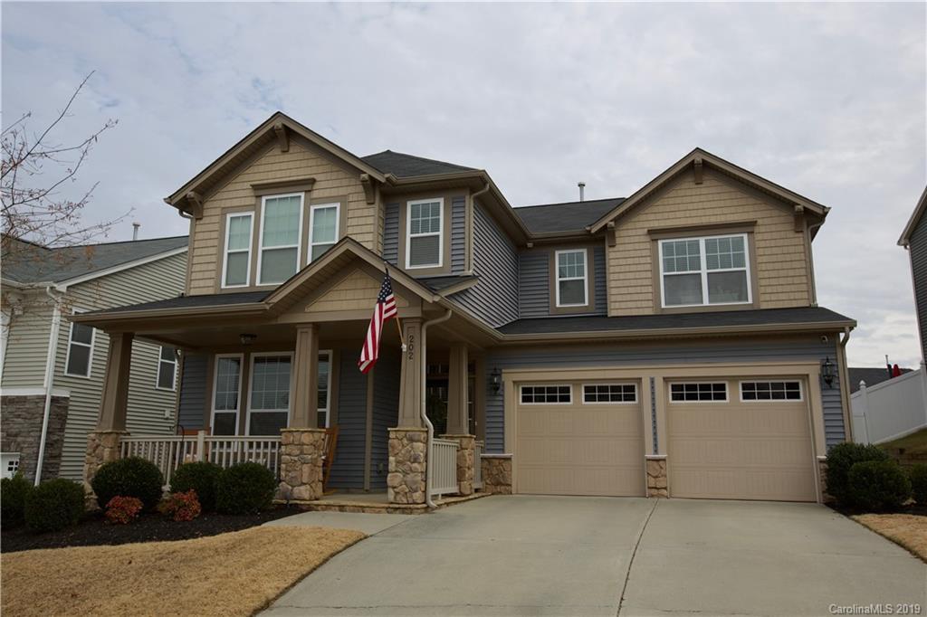 202 Silverspring Pl., Mooresville, NC 28117