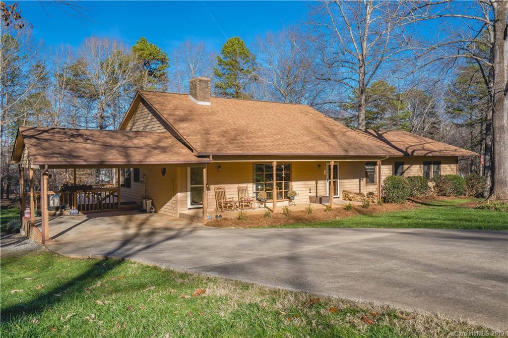 7283 Price Point, Denver, NC 28037