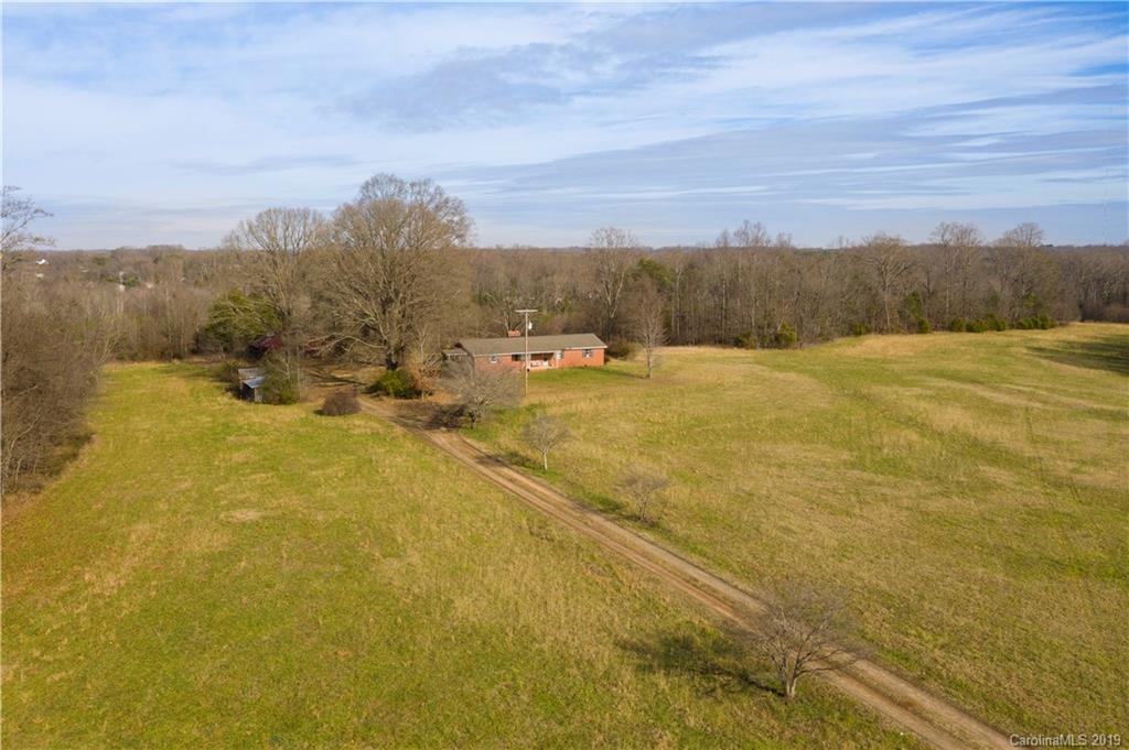 319 Presbyterian Rd., Mooresville, NC 28117