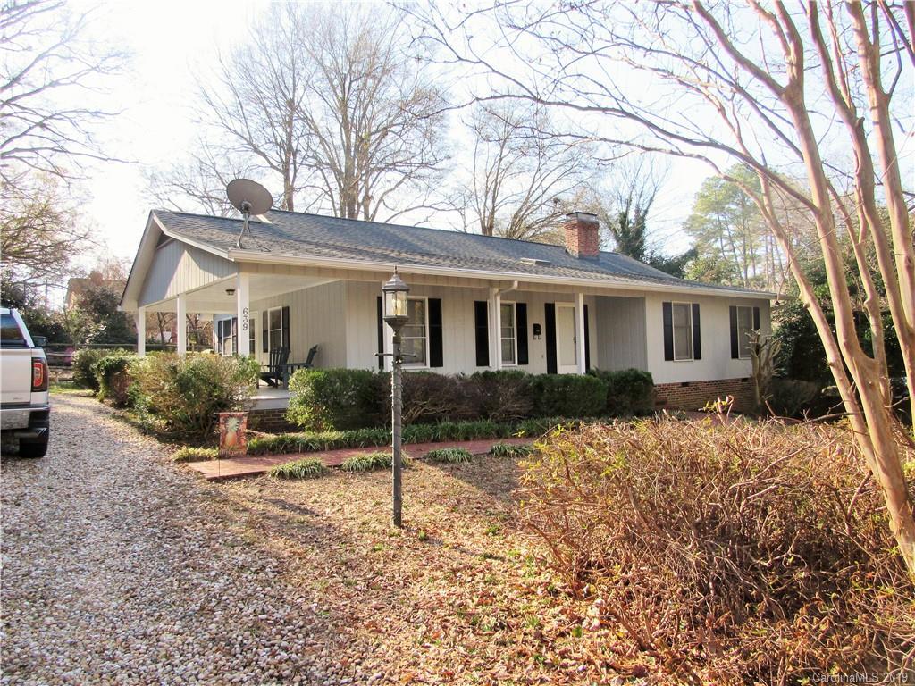 639 Townsend Ave., Gastonia, NC 28052