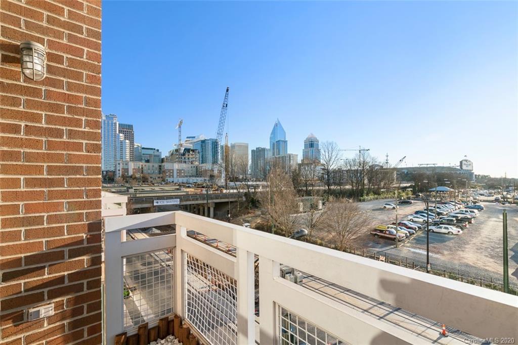 710 Trade St. #512, Charlotte, NC 28202