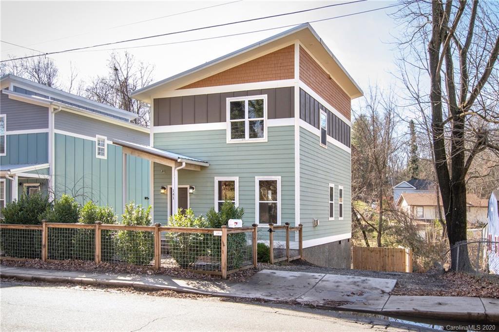 141 State St., Asheville, NC 28806