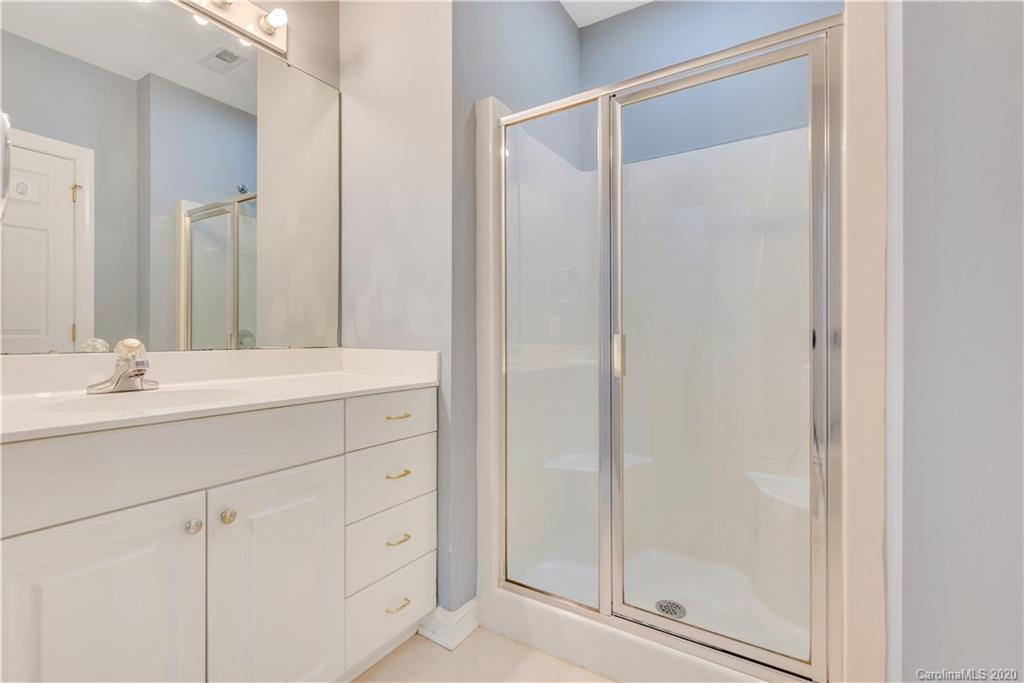5914 Fitzwilliams Ln., Charlotte, NC 28270