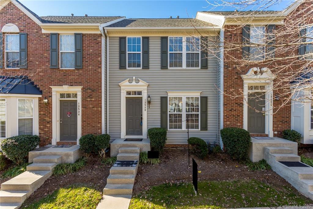 13530 Merry Chase Ln., Huntersville, NC 28078