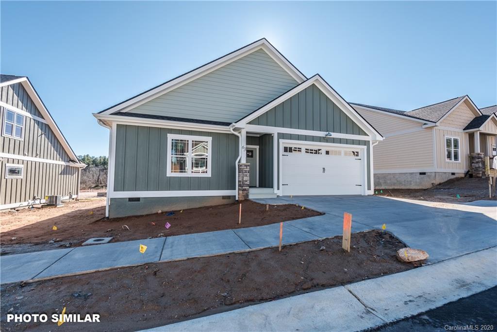 82 Leyland Cir. #4, Hendersonville, NC 28792