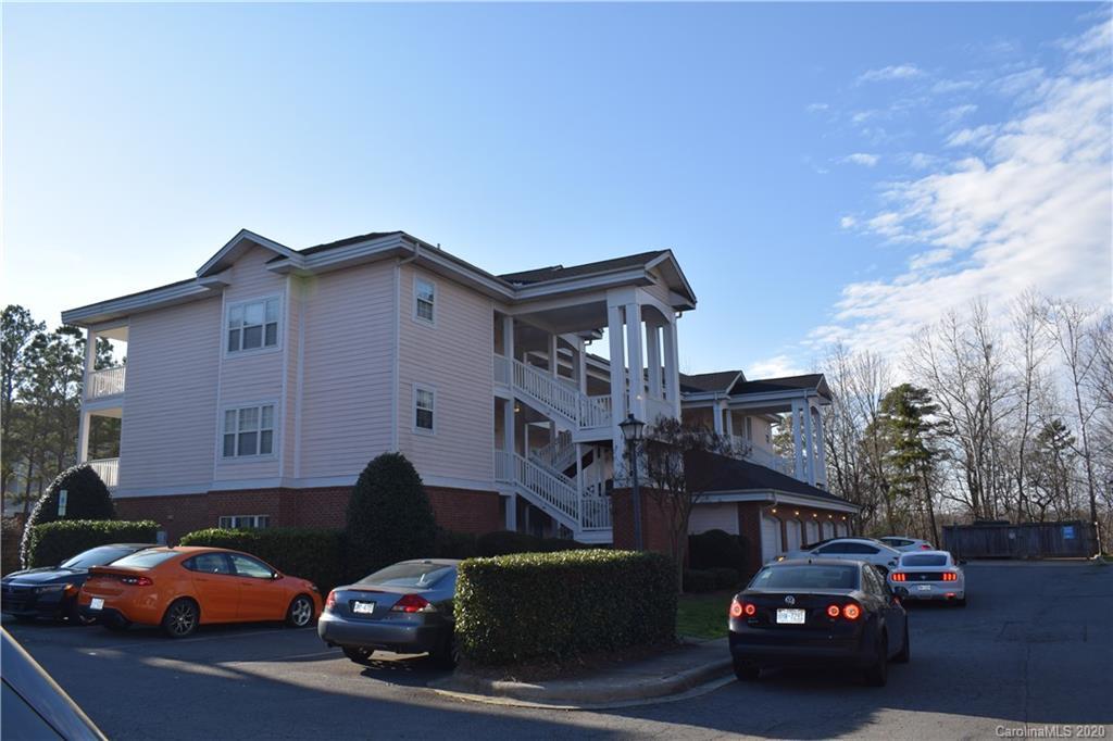 8735 Coralbell Ln. #103, Charlotte, NC 28213