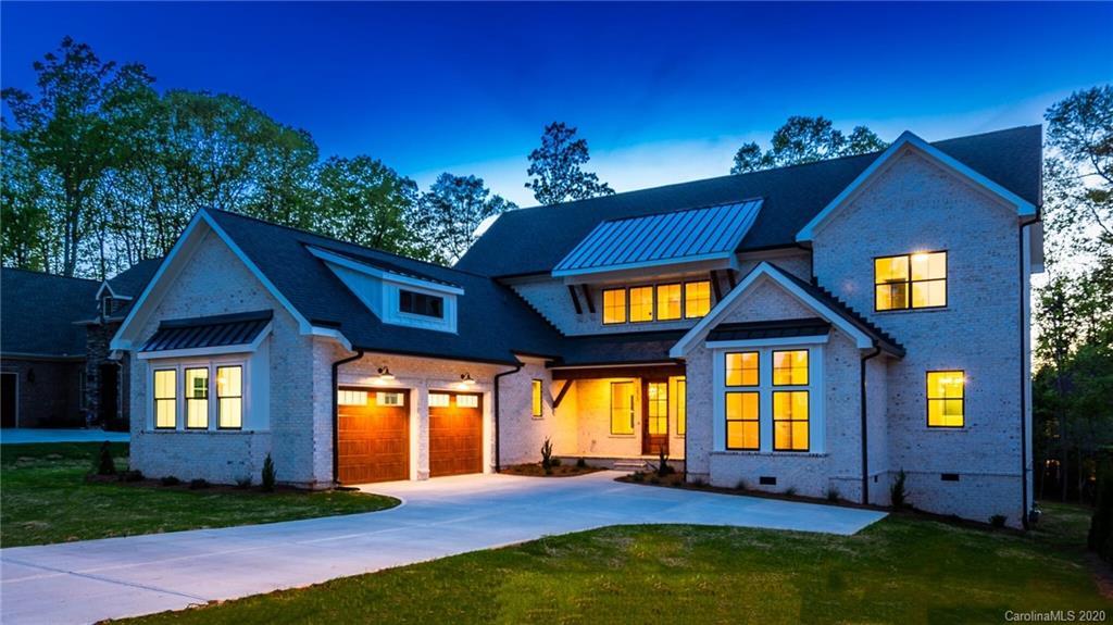 3951 Lake Spring Cove Ct., Denver, NC 28037