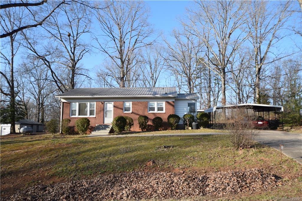 271 Emory Ave., Forest City, NC 28043