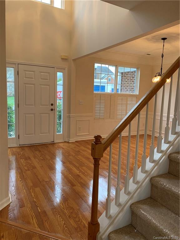 107 Kurtner Ct., Cary, NC 27560