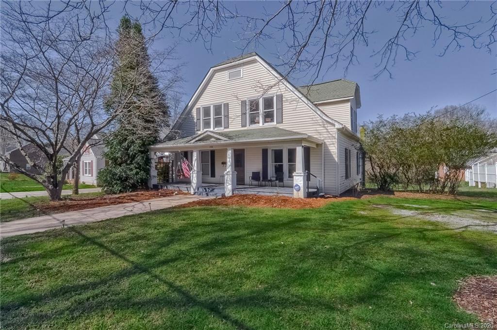 738 Main St., Mooresville, NC 28115