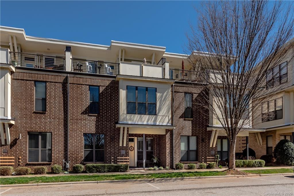 3232 Noda Blvd., Charlotte, NC 28205