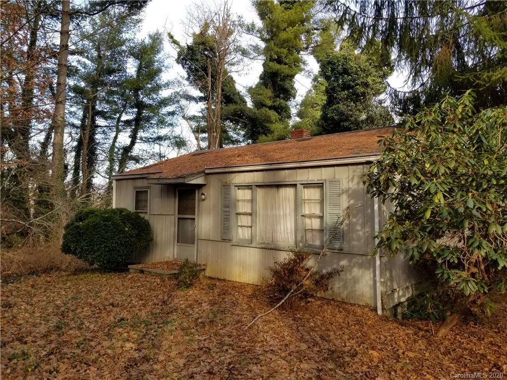 178 Brooklyn Rd., Asheville, NC 28803