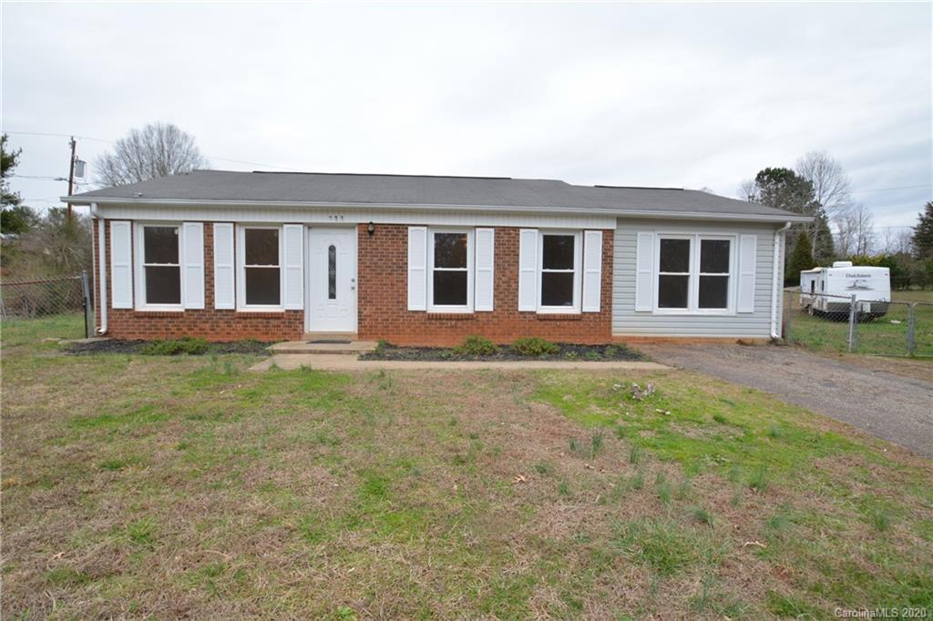 222 Sikeston Ct., Troutman, NC 28166