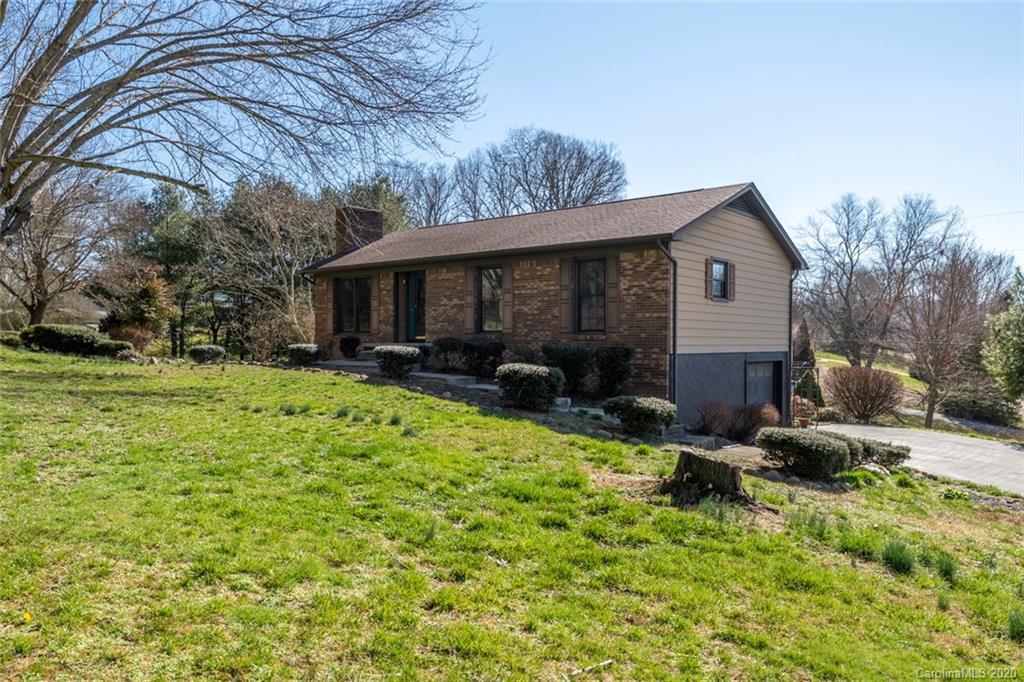 5 Melton Road Extension, Candler, NC 28715
