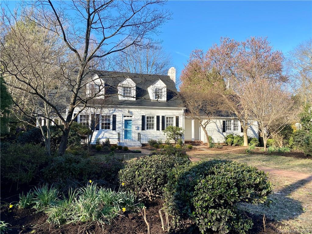 102 Race St., Statesville, NC 28677