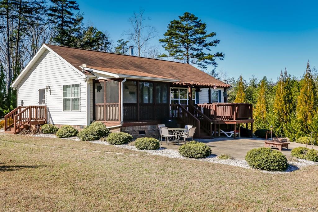 715 Boland Dr., Lake Lure, NC 28746