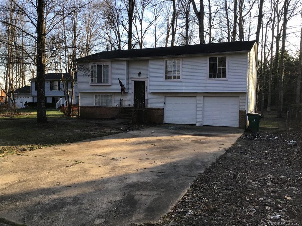 6217 Judas Tree Ln., Charlotte, NC 28227