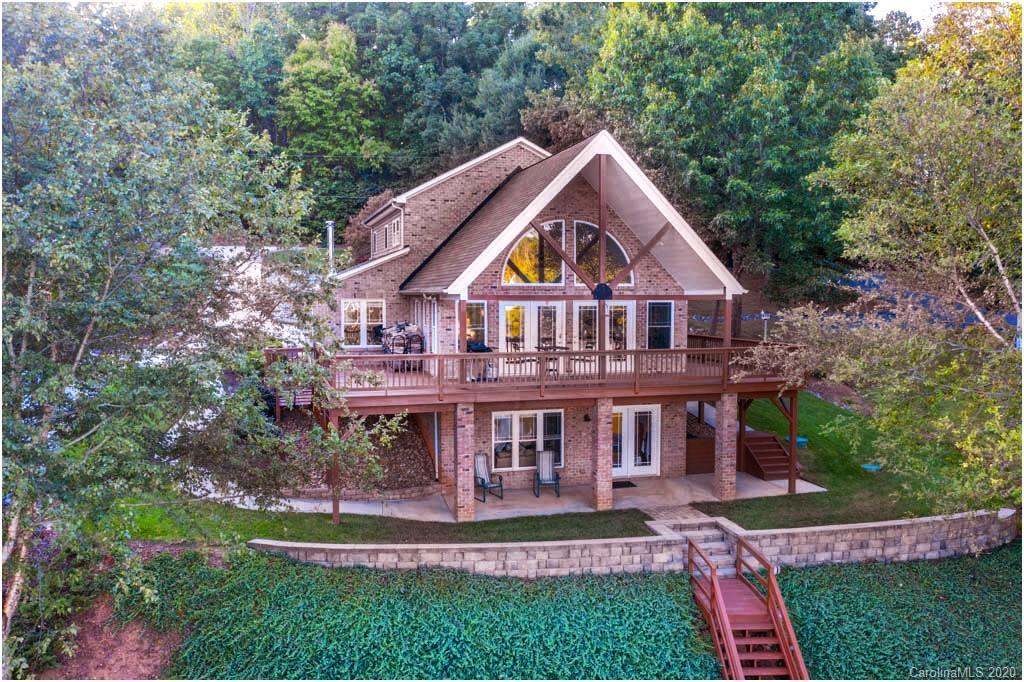 3504 Chubs Ln., Sherrills Ford, NC 28673
