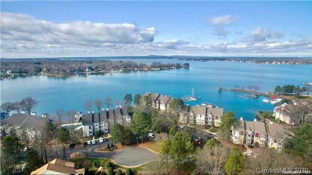 1126 Torrence Cir., Davidson, NC 28036