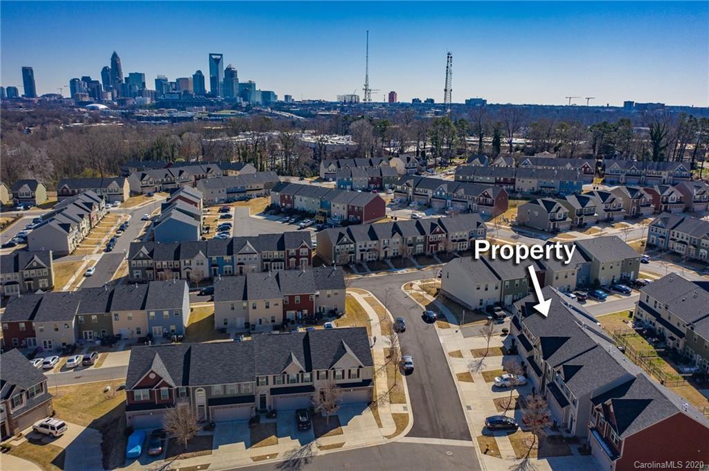 3419 Hornets Nest Way, Charlotte, NC 28208