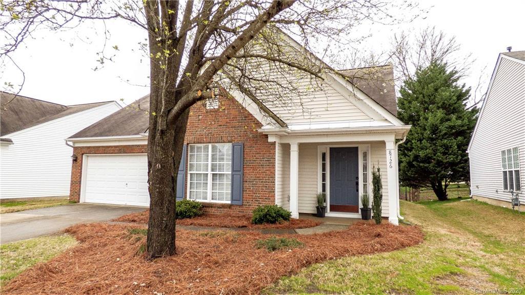8726 Heron Glen Dr., Charlotte, NC 28269