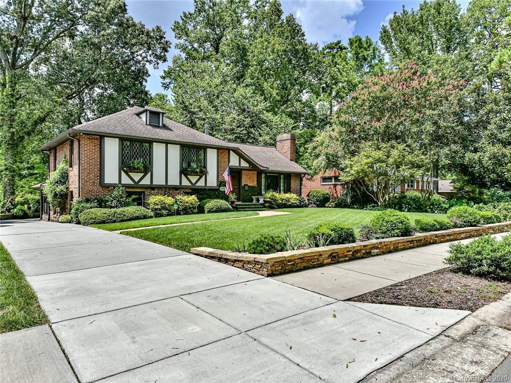 5444 Wintercrest Ln., Charlotte, NC 28209