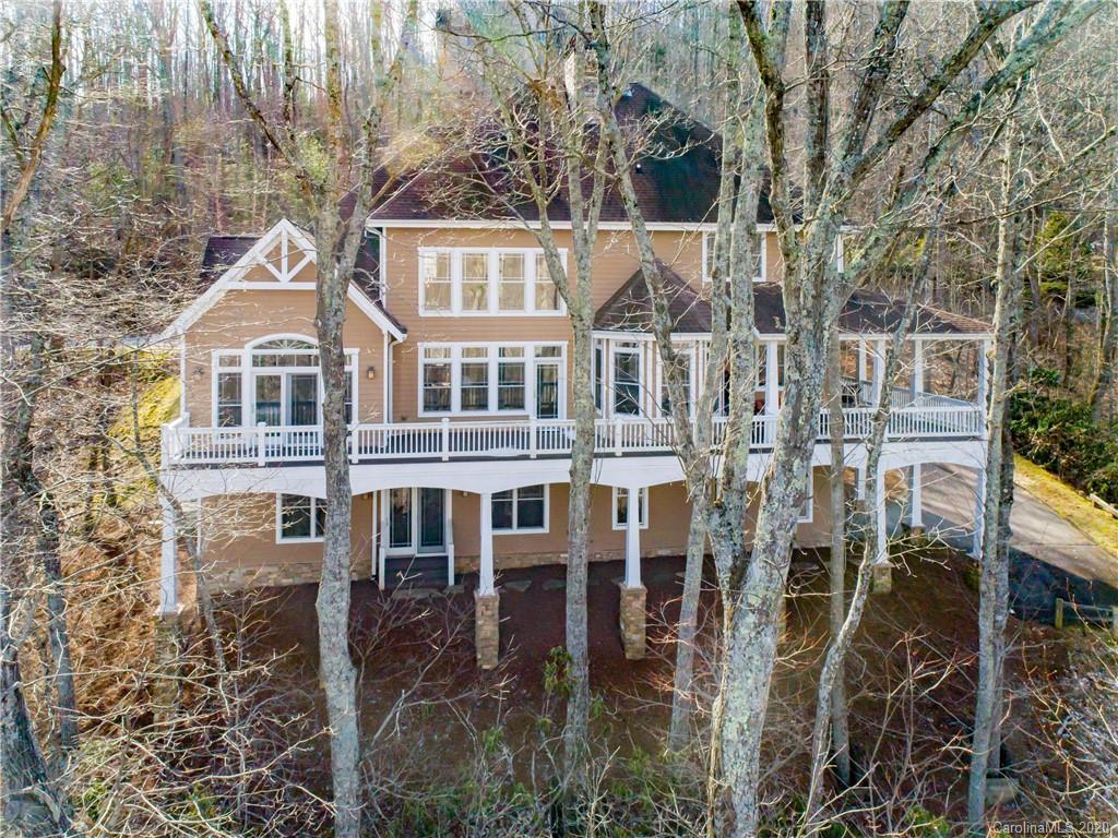 9 Greenmont Dr., Asheville, NC 28803