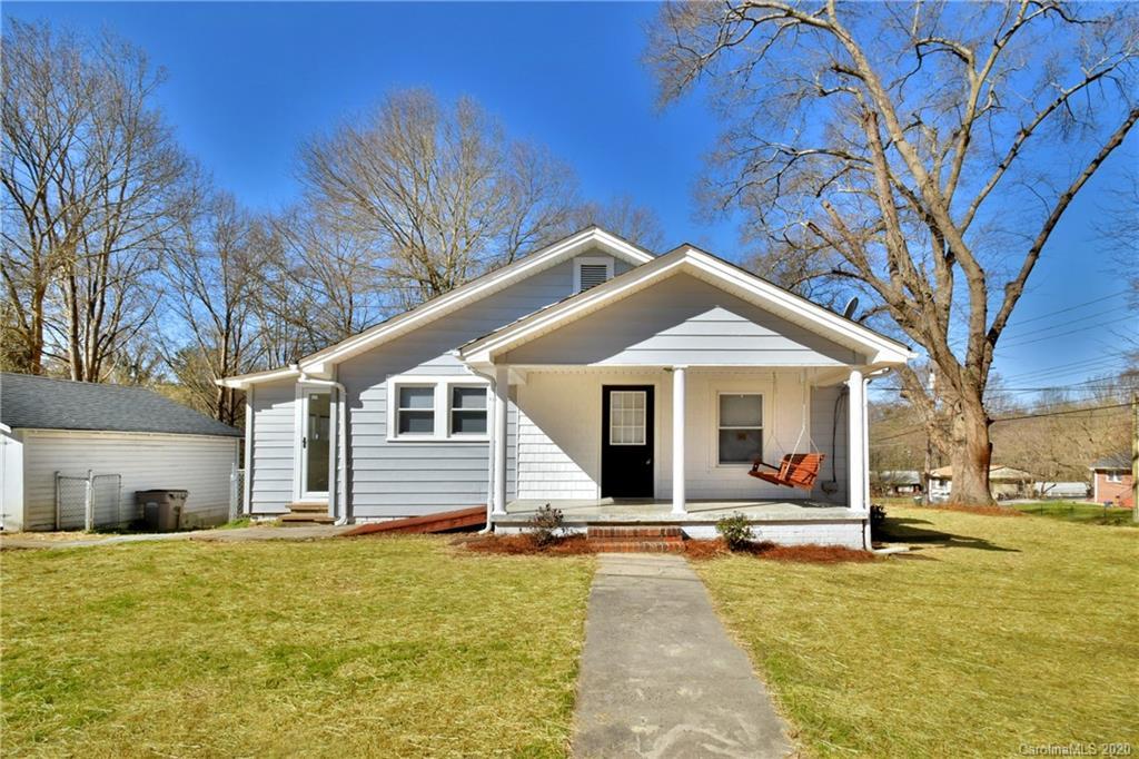 809 Harrison Ave., Gastonia, NC 28054